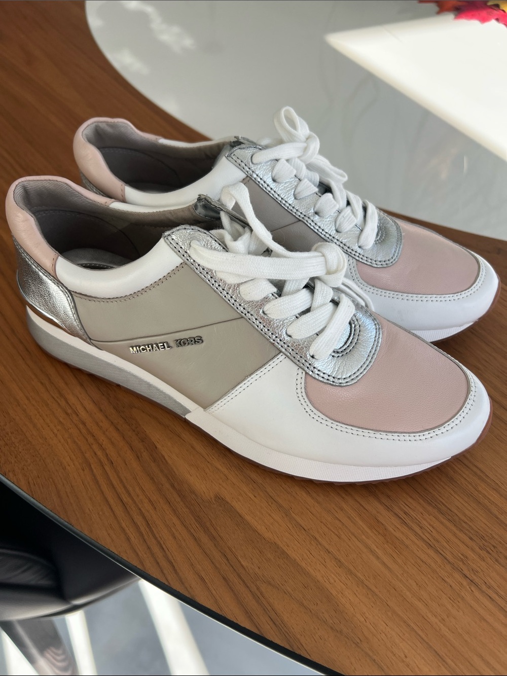 Michael Kors sneakers NEW, size 7,5